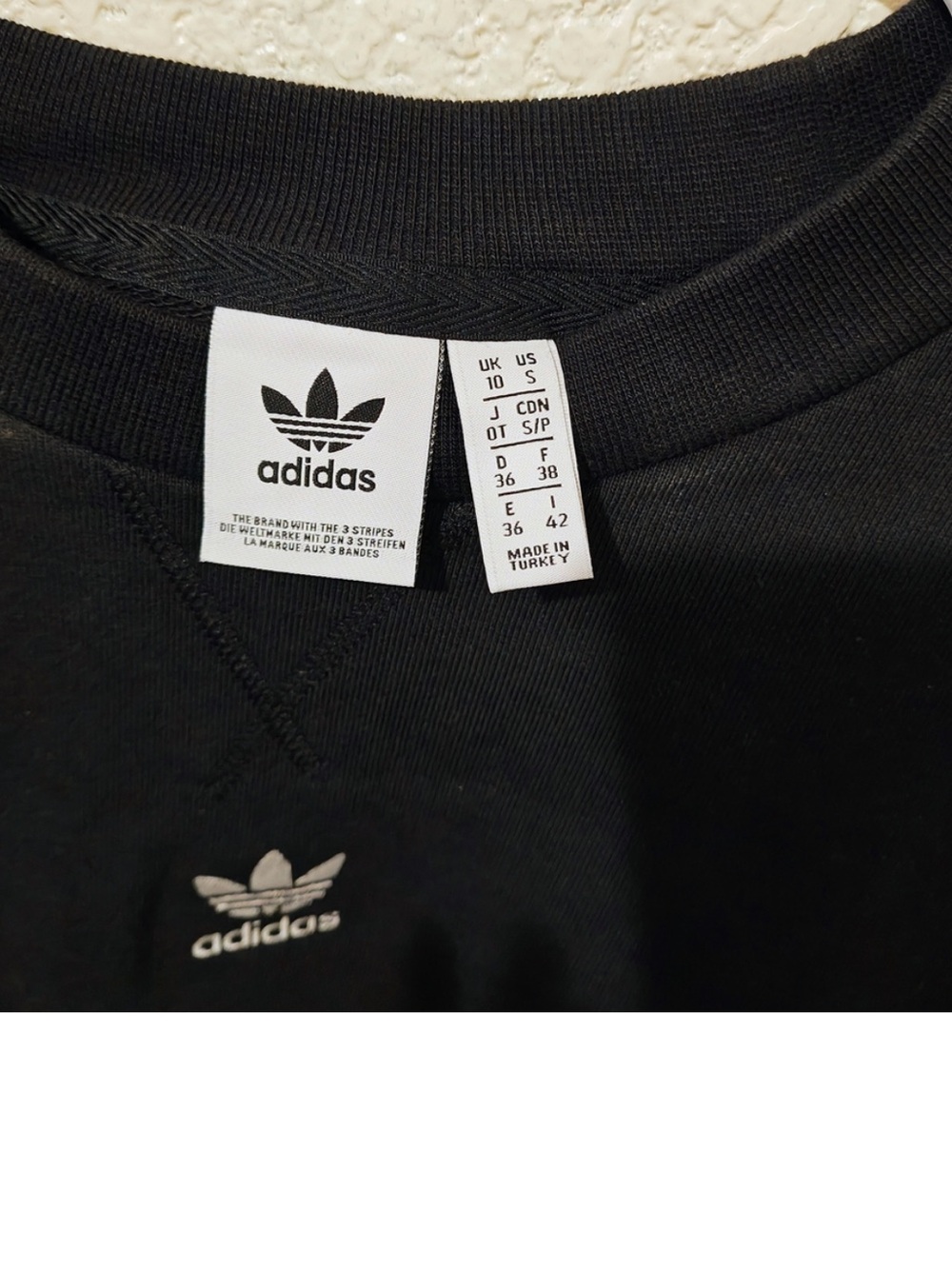 adidas Black Crewneck Sweatshirt with Leopard-Print Shoulder Stripes - Picture 2 of 5
